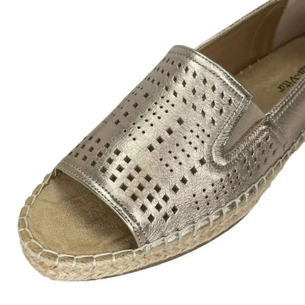 Bella Vita Cora Champagne Leather Women's Loafers - Picture 7 of 11